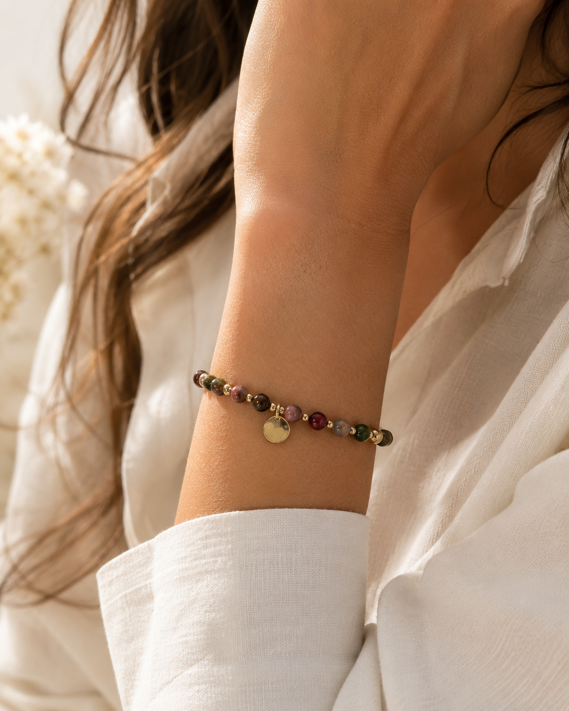 Kasgar Garnet Bracelet with Gold Charm