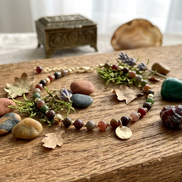 Kasgar Garnet Bracelet with Gold Charm