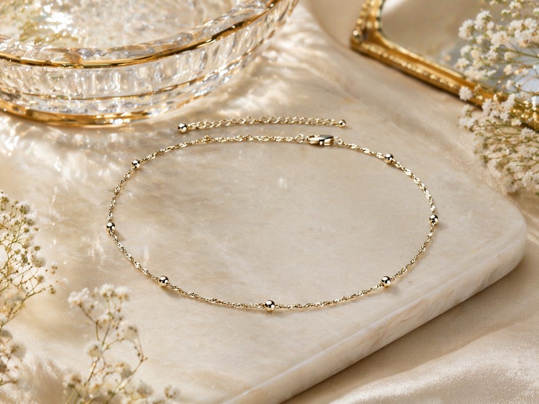 Minimalist Gold Bead Necklace