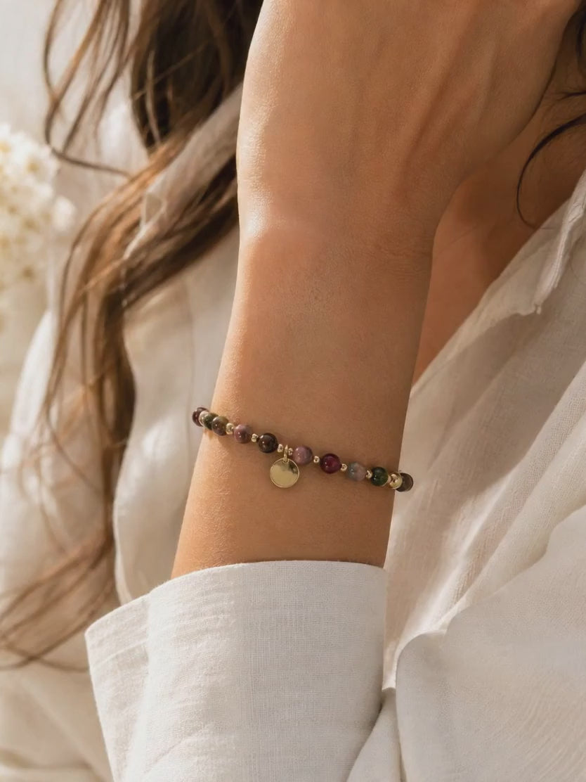Kasgar Garnet Bracelet with Gold Charm